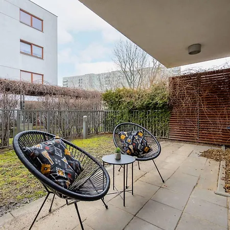 Apartment Bright With Terrace & Parking Near Metro Kondratowicza By Renters *