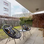 Appartement Bright With Terrace & Parking Near Metro Kondratowicza By Renters *